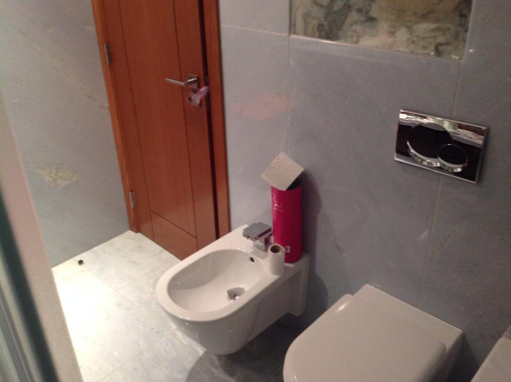 Canas Guest House In Lisbon Room photo